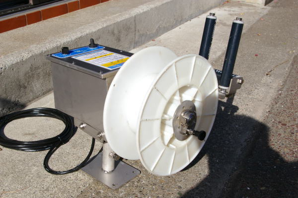 SHINSEI 巻き上げ機 ハイパワータイプ 100m用 腰張り サイド換気